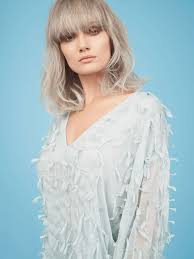 Stars und blogger lieben diese. Frisuren Fur Mittellange Haare Mach Mal Halblang