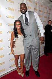 Maybe you would like to learn more about one of these? Women Often Say They Prefer Taller Men But The Reality Is More Complicated Celebrity Couples Nicole Alexander Tall Guys