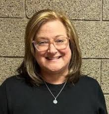 Lori Connolly's Instagram, Twitter & Facebook