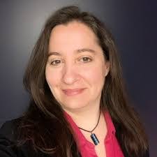 Wendy Yow's Instagram, Twitter & Facebook