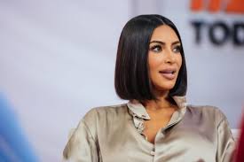 Cheveux mi courts cheveux rose couleur cheveux court coupe de cheveux cheveux mi long teinture cheveux cheveux idées coupes courtes couleur. Quelles Sont Les Coiffures Tendance De L Annee 2021