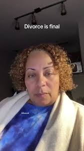 Alberta Robinson (@greeneyedbandit420)