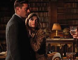 'rebecca' star lily james says 'emotional turmoil' of character was a 'really difficult headspace' to live in she shared the screen with armie hammer and kristin scott thomas Bild Zu Armie Hammer Rebecca Bild Armie Hammer Lily James Filmstarts De