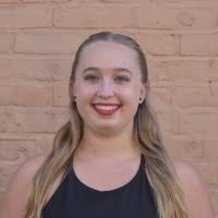 10+ "Chloe Neumann" profiles