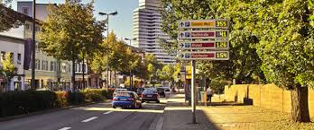 Die zugehörige kundgebung auf dem messeplatz wurde im vorfeld. Shopping Stadt Kaiserslautern