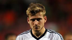 Stuart armstrong's style of play. Scotland Go Second After Slovakia Success Under 21 Uefa Com