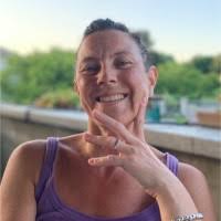 40+ "Anna Scotti" profiles