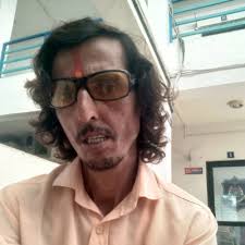 I'm not 2 different people, so why not share a little personal here as  well, right? Happy to share that after 6.5 years together and a bunch of  COVID postponements, Hamza Khan and