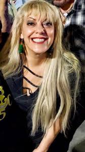 Hi! I'm new to this group. I recently joined because , the opportunity to  meet great people.