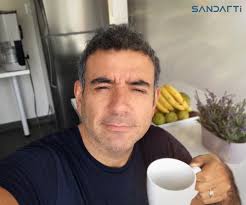Héctor Sandarti