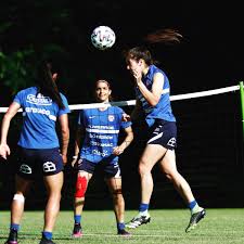 ¿estás buscando las últimas noticias sobre selección chilena? Seleccion Chilena On Twitter Hola Alemania Tras El Primer Partido Amistoso Larojafemenina Viajo A Frankfurt Para Pensar En El Desafio Ante La Seleccion Local Hoy Por La Tarde