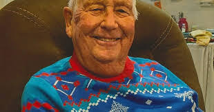 Dennis Dory's Instagram, Twitter & Facebook