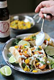 Smokey Shrimp Tacos With Chorizo Beans Mango Salsa Recette Cuisine Miam Gouter