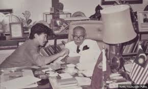 Historical records and family trees related to almarhum rahman. Malaysiakini Tunku Meninggal Dalam Duka Dakwa Cucu