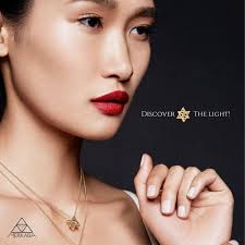 Collar 3D Estrella de David chapado en oro de 18 quilates