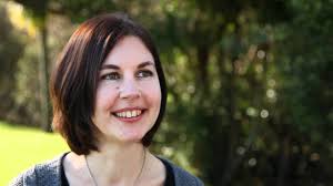 Kirsten Unger's Instagram, Twitter & Facebook