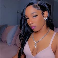 Ebony Lynch's Instagram, Twitter & Facebook