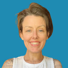 Hello! My name is Amy, and I'm just about to complete my degree in  Acupuncture (TCM & 5 Element), which I've been studying for the past four  years. During my time in