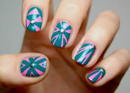 Dios la tenga en su gloria. Unas Decoradas Las Mejores Ideas Para Tu Manicura