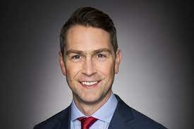 William amos mp (born december 4, 1974) is a canadian politician and lawyer serving as the member of parliament for the riding of pontiac, quebec. Gn9m6 7gzvlmjm