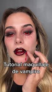 Tutorial de maquillaje de vampiro para este Halloween 🎃 De que se van a  disfrazar ustedes?? #vampire #halloweenmakeup #vampiremakeup  #easyhalloweenmakeup #easyhalloweencostume