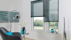 This video explains the binding process of a remote. Jalousien Sun Screen Sicht Und Sonnenschutzsysteme E K Hamburg