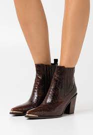 Save big on men's rubber boots. Management Plenary Session Disarmament San Marina Boots Idahoeconomics Com