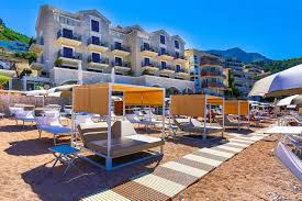 Best results biggest ski resorts most ski lifts biggest elevation difference highest ski resorts highest base stations most in montenegro, you can look forward to 70 kilometres of slopes: Hotel California Sveti Stefan