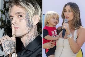 Filho de Aaron Carter aparece pela 1ª vez em evento de saúde mental