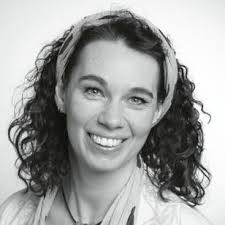 Christin Müller · Würde und Kraft sind dein Gewand