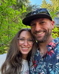 Kelly Nicely (@kellsdailydose) • Instagram photos and videos