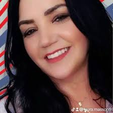 Laura Masson (@laura.masson.378711) • Facebook