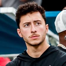 Jake Sugarman (@jakesugarman1)