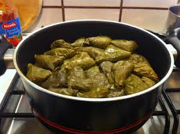 Reteta de sarmale romanesti in foi de vita de vie ▻ reteta detaliata: Comercial Diversitate Artilerie Sarmale Pe Aragaz Protrem Com