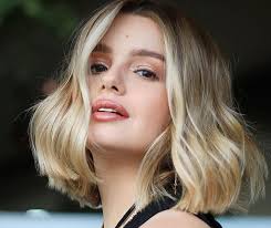 Najbolje frizure i bob za okruglo lice