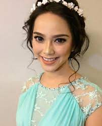 Pelakon sari yanti dikhabarkan mengalami keguguran setelah kandungan mencecah usia tiga bulan. Human Error On Twitter Can We Take A Moment How Ethereal Sari Yanti Is Truly Goddess