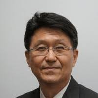 Douglas Kay's Instagram, Twitter & Facebook