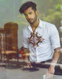 Pin By Aakanksha Patil On Photography Real Men Real Style Korean Men Hairstyle Designer Suits For Men