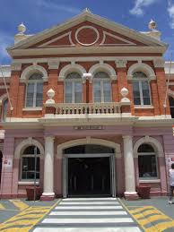 South Brisbane Railway Station The Station Dates To 1884 Which Acted As A Terminus For Southern Line Services A Brisbane River Queensland Brisbane Queensland