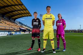 This has always been a puzzling image that doesn't seem to fit with what is known about wolverhampton wanderers' kit history from contemporary sources. Update Villarreal 18 19 Home Away Third Kits Released Footy Headlines