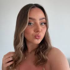 zara morrison (@Zara105x)