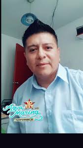 Imitando al gran Willy Ruiz en la animación de agua marina 🎶🎶🎵🎤🎤  #animador #imitador #tiktok #fyp #aguamarina #parati #aguitapati💦💦