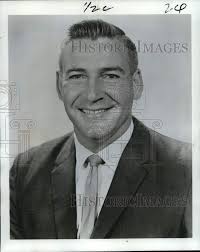 1969 Press Photo Football Doug Dickey of Tennessee