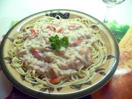 Mélangez cette préparation avec les fruits de mer et versez le tout dans un plat à gratin. Sauce Aux Fruits De Mer Super Facile Pour Pates Lasagne Pizza Vol Au Vent Ou Coquilles St Jacques Recettes Du Quebec