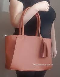 Avon Kiremit Renkli Evie Canta 2020 Avon Fashion Blogger Style Canta