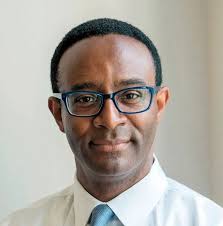 Reckoning with Organizational History