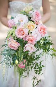 Bridal party bouquets are one of the most important pieces to your wedding! A Big Floral Trend Cascading Bouquets Onefabday Com
