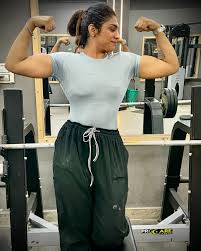 Uma Ahuja (@fit_uma) • Instagram photos and videos