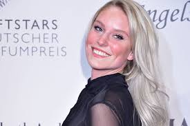 Duftstars mit Bruce-Willis-Gattin Emma Heming, Barbara Schöneberger,  Barbara ...