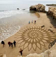 Andres Amador S Sand Art Sand Drawing Beach Art Sand Art